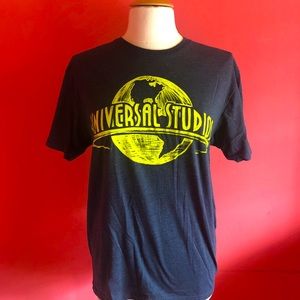 Universal Studios Logo Tee Shirt - Size M